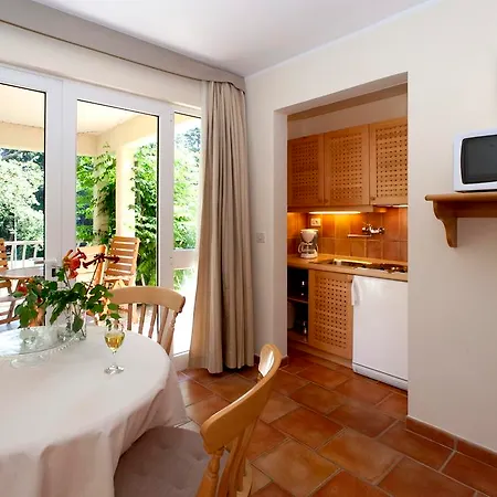 Apartment Bellevue Plava Laguna